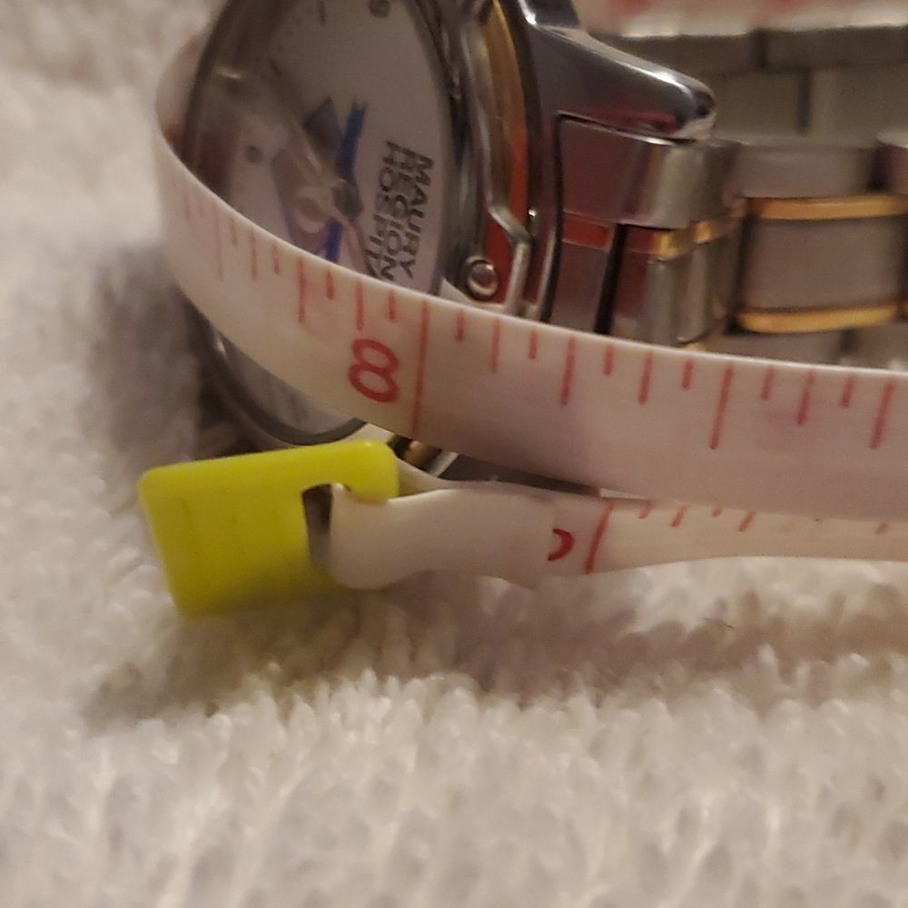 Maury Regional Hospital Logo 30mm Tomax Watch Gold & Silver Tone 12mm Metal Band - Picture 6 of 8